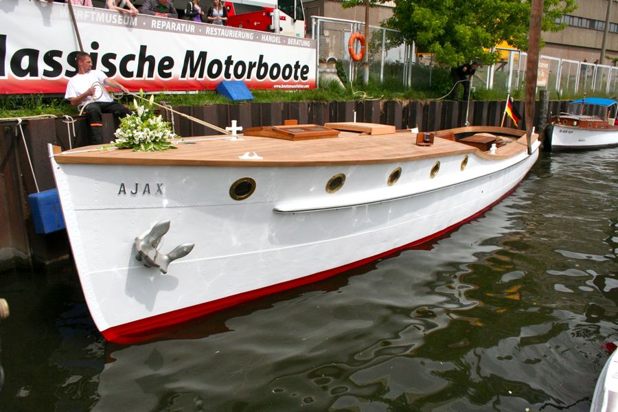 Yachtwerft Claus Engelbrecht Backdecker